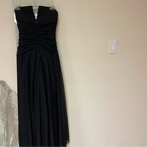 Fancy straplesss evening gown beautifully embellished, slimming, prom perfect